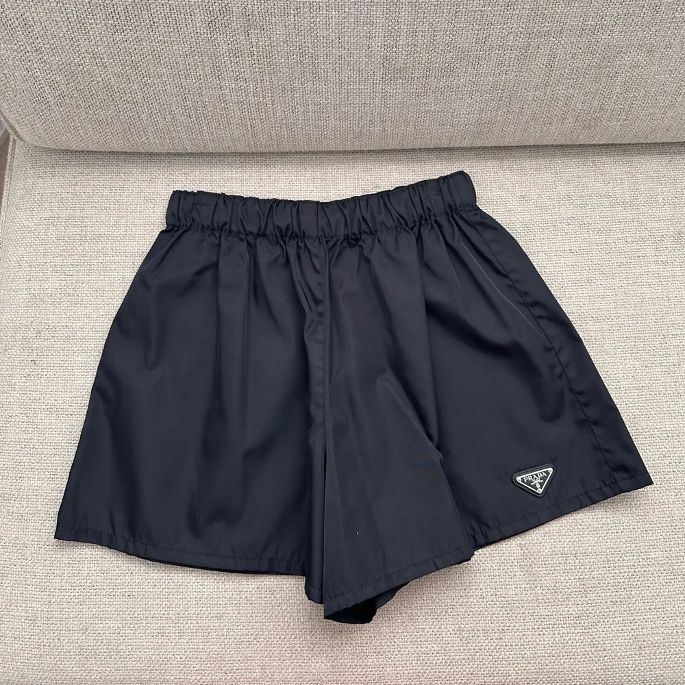 COPY - Prada Women’s ReNylon Shorts size 42 - Picture 4 of 9